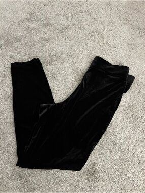 Express Black Velvet Leggings
